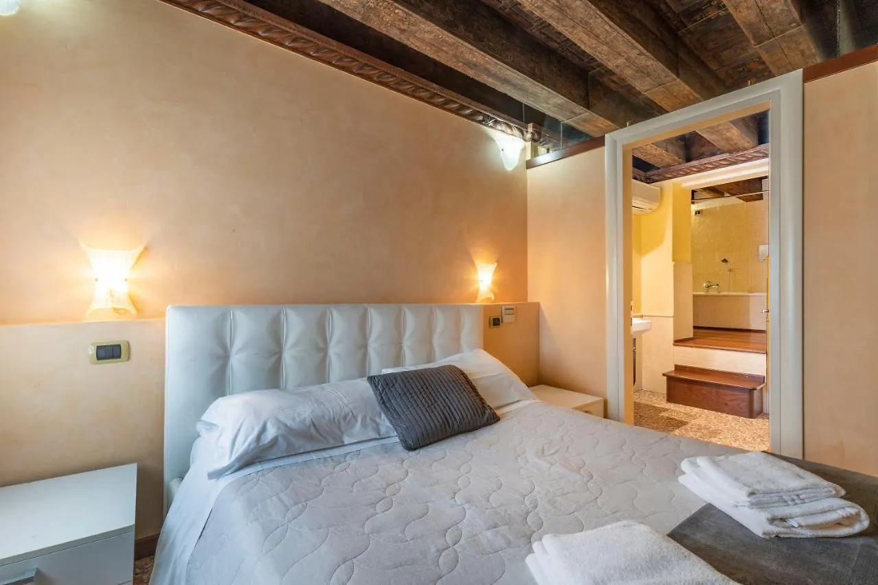 Doge Morosini Palace By Wonderful Italy Venice Apartment
